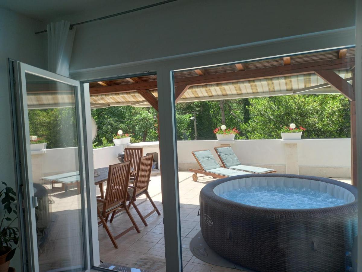 Vila Brig 108 - Private Swimming Pool And Jacuzzi Rijeka Exterior foto